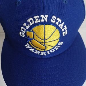 GSW 9FIFTY New Era Hat size 7 1/2.